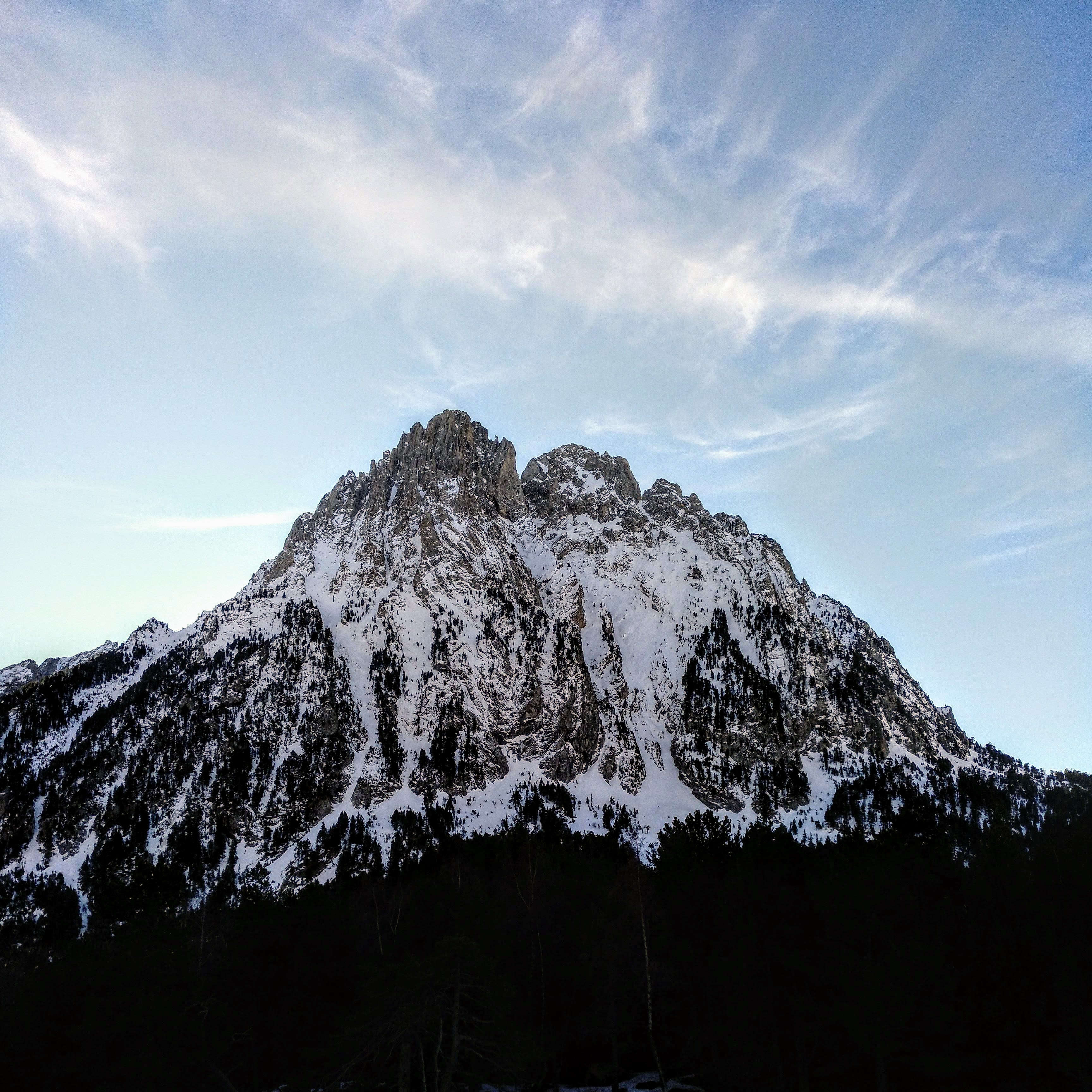 Els Encantats, Estany de Sant Maurici